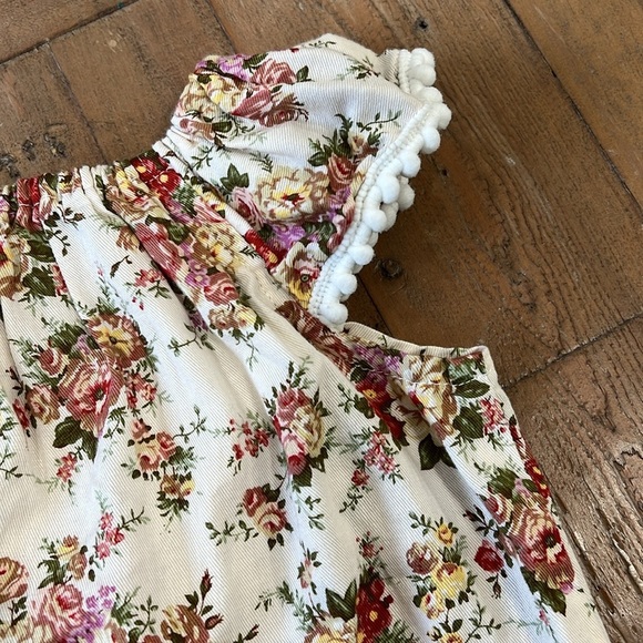 Dear Mimi floral swing top and short set - Picture 3 of 12